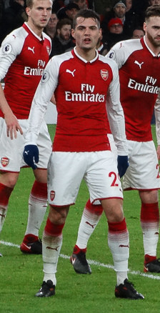 Premier League: Arsenal slip up in title race again with Wolves stalemate