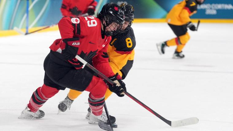 Inside Canada's women's hockey team: A complete roster and more to know 2026 Olympics team