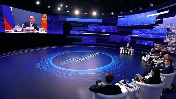 New Spurs boss Tudor to play back three vs Arsenal? Plus your views!