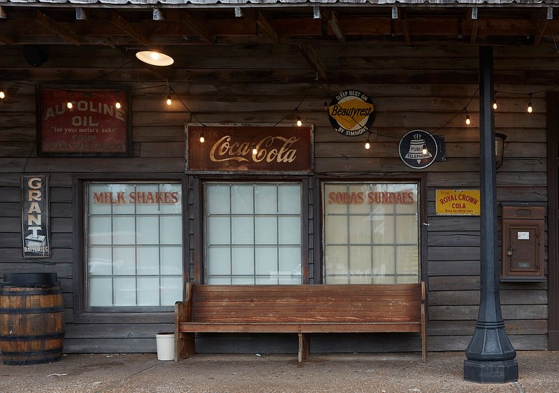 Ravens and QB Lamar Jackson talking extension