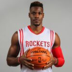 Houston Rockets jersey history No. 8 - Jeff Adrien (2011)