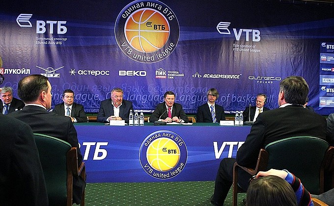 Prestianni travels despite suspension as Benfica chief says he is 'not racist'