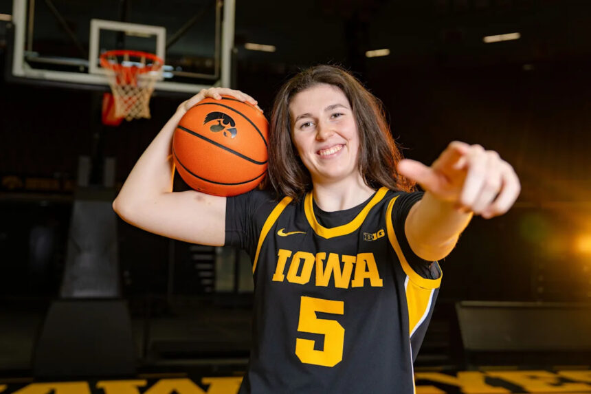 Iowa women's basketball's Ava Heiden named USWBA National Player of the Week