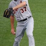 Source: Scherzer returning to Jays for 19th season