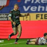 Nine-try Wigan hammer Leigh to keep up strong start