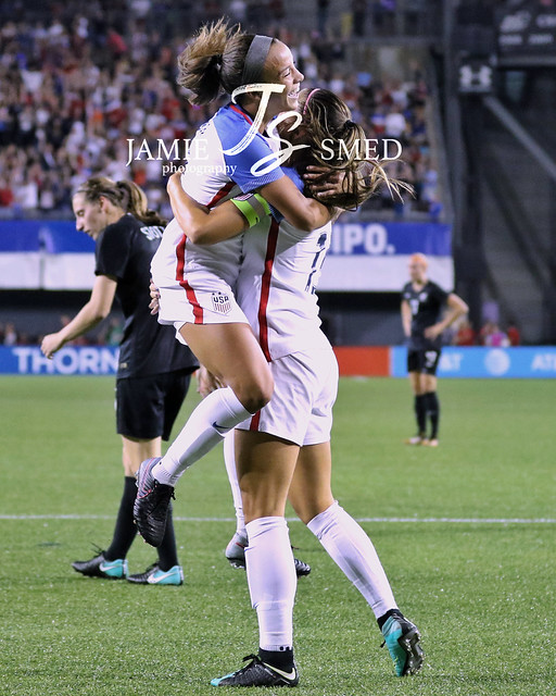 ENG vs NZ Live Score Super 8: Pakistan keep fingers crossed as New Zealand eye semis spot