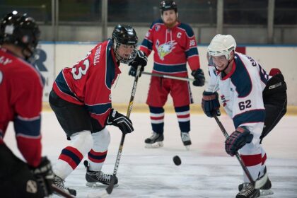 Connor McDavid, Leon Draisaitl hit milestones as Oilers crush Kings