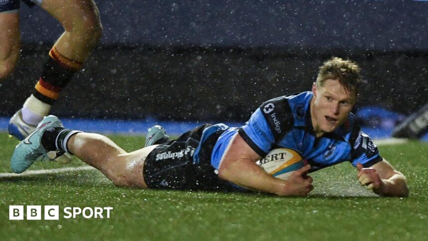 Cardiff edge out Leinster to boost play-off hopes