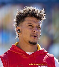 Sources: Chiefs to cut Taylor, save $20M on cap