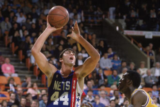Brooklyn Nets jersey history No. 44 - Jack Haley (1989-90)