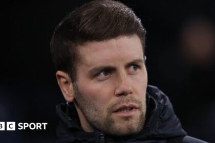 'Sometimes Arsenal spend one minute taking a corner'