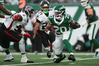 New York Jets place franchise tag on RB Breece Hall