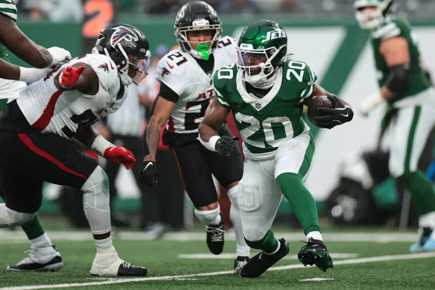 New York Jets place franchise tag on RB Breece Hall