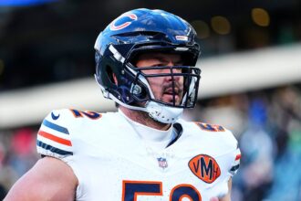 Bears Pro Bowl center Drew Dalman retires at 27 in stunning move: report