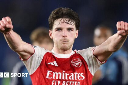 'Only one team tried to play' - Arsenal earn the points, but not plaudits