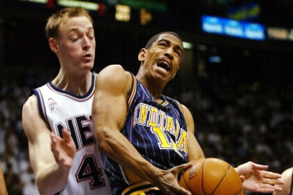 Brooklyn Nets jersey history No. 44 - Keith Van Horn (1987-2002)