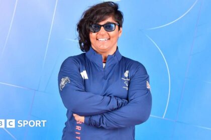 Meet GB's first female Paralympic snowboarder