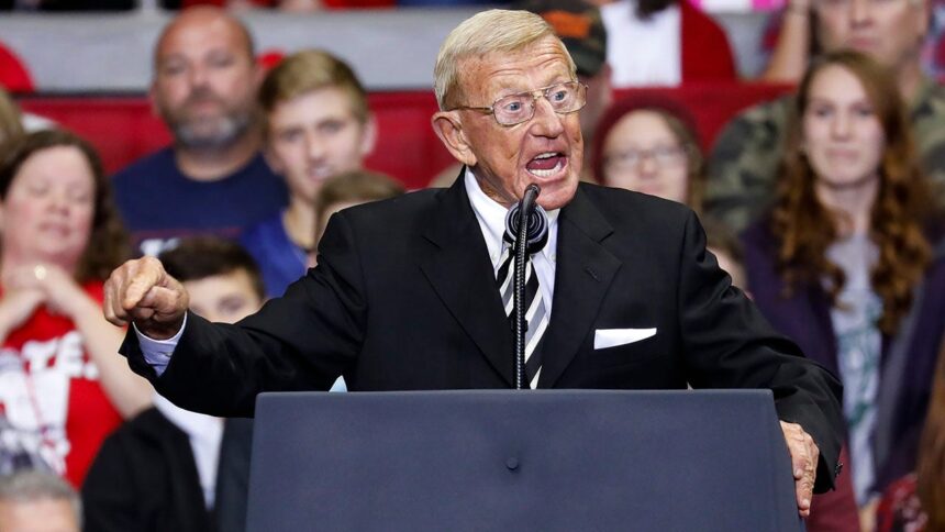 Dem Rep Kam Buckner pays tribute to Lou Holtz after legendary coach's death