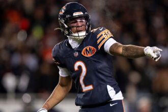 Bills acquire DJ Moore from Bears in push to bolster offense around Josh Allen: reports