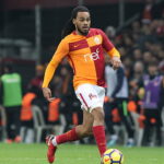 Wakefield battle to hard-fought 14-10 Super League win over Hull FC