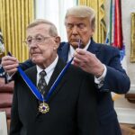 Trump pays tribute to Lou Holtz after legendary football coach's death
