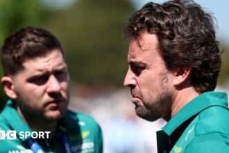 Alonso in 'hard mental place', says Newey