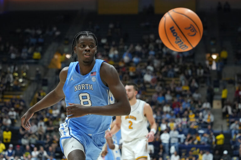 North Carolina basketball star out for season with broken thumb