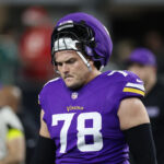 Vikings C Ryan Kelly retires from NFL after 10 seasons