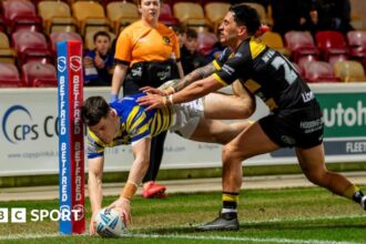 Warrington hold off York to maintain 100% start
