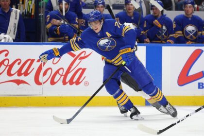 Sabres, buyers at deadline, continue playoff push vs. Predators
