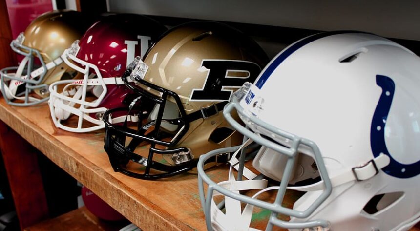 Reports: Ravens acquire DE Maxx Crosby from Raiders for 2 1st-round picks