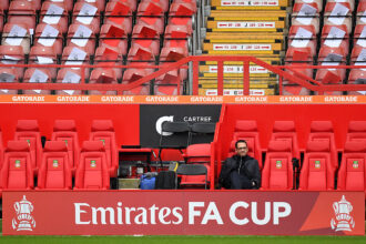 🚨 Rosenior names starting XI with nine changes for FA Cup