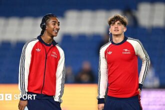 'Exceptional' Dowman and Salmon make history as Gunners survive scare