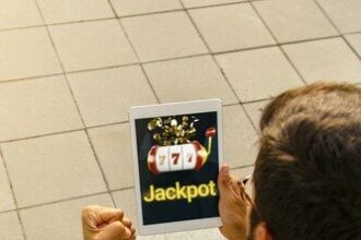 Sources: Bills, McGovern reach 4-year, $52M deal