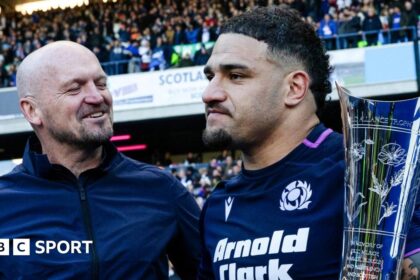 'One more week to finish job' - Tuipulotu eyes unlikely Six Nations title