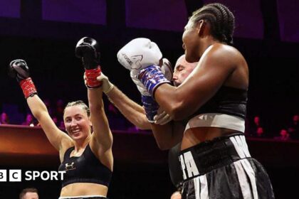 Ex-Olympic taekwondo champion Jones wins on boxing debut