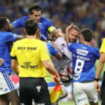 Brazil: 23 red cards handed out during the derby between Cruzeiro and Atlético Mineiro