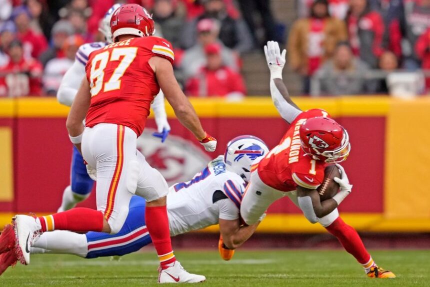 Las Vegas Raiders trade for Buffalo Bills CB Taron Johnson