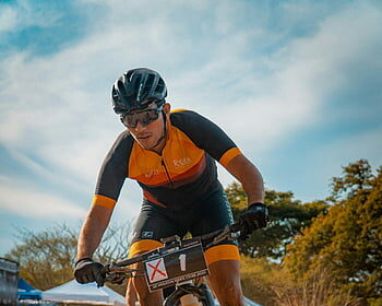 Verstappen to race Red Bull-liveried Mercedes in 'bucket list' race