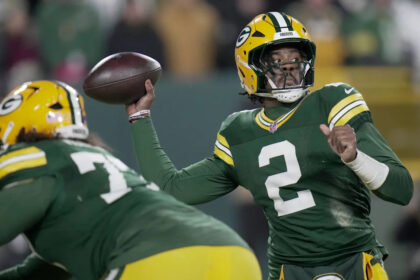 Dolphins signing Packers QB Malik Willis to 3-year, $67.5M deal