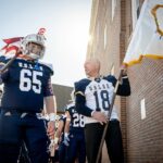 Sources: Raiders give C Linderbaum record deal