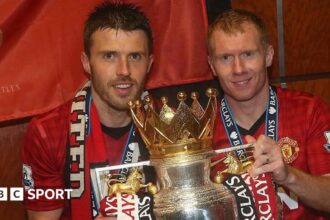 Scholes 'did not intend to be offensive' to Carrick