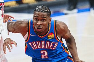 Shai Gilgeous-Alexander hits go-ahead three for Thunder to finish a thriller against Nuggets