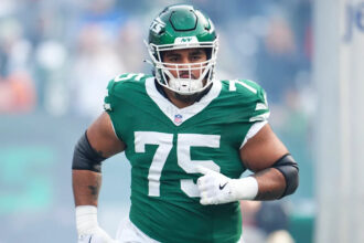 Patriots agree to terms with OL Alijah Vera-Tucker