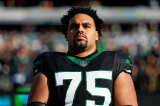 Instant grades for Patriots free agency signing Alijah Vera-Tucker