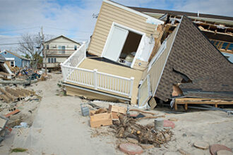 James Reimer-led Senators blank Canucks to continue hot stretch