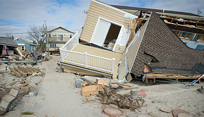 James Reimer-led Senators blank Canucks to continue hot stretch