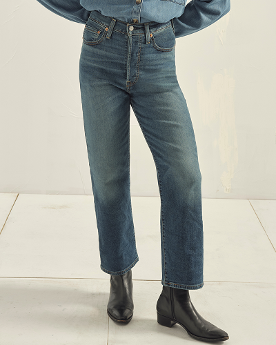 Shai Gilgeous-Alexander's 2 late treys lift Thunder past Nuggets