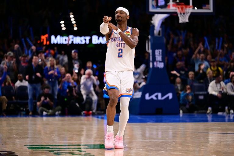 Gilgeous-Alexander equals scoring record as Thunder roll Nuggets