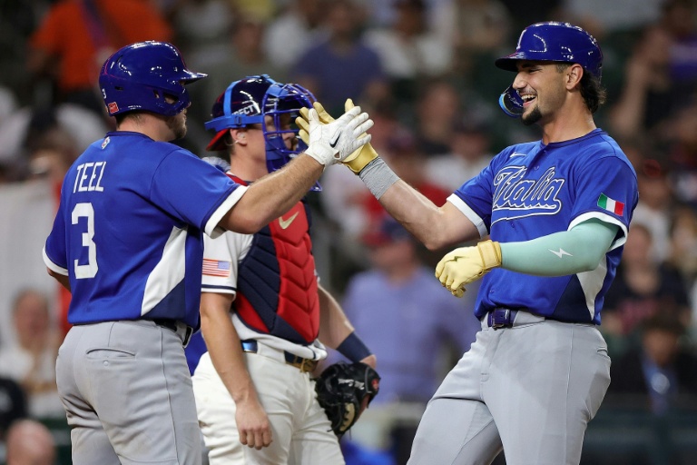 Italy stun United States 8-6 in World Baseball Classic